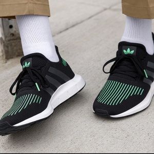 Adidas Swift Run women’s 6.5